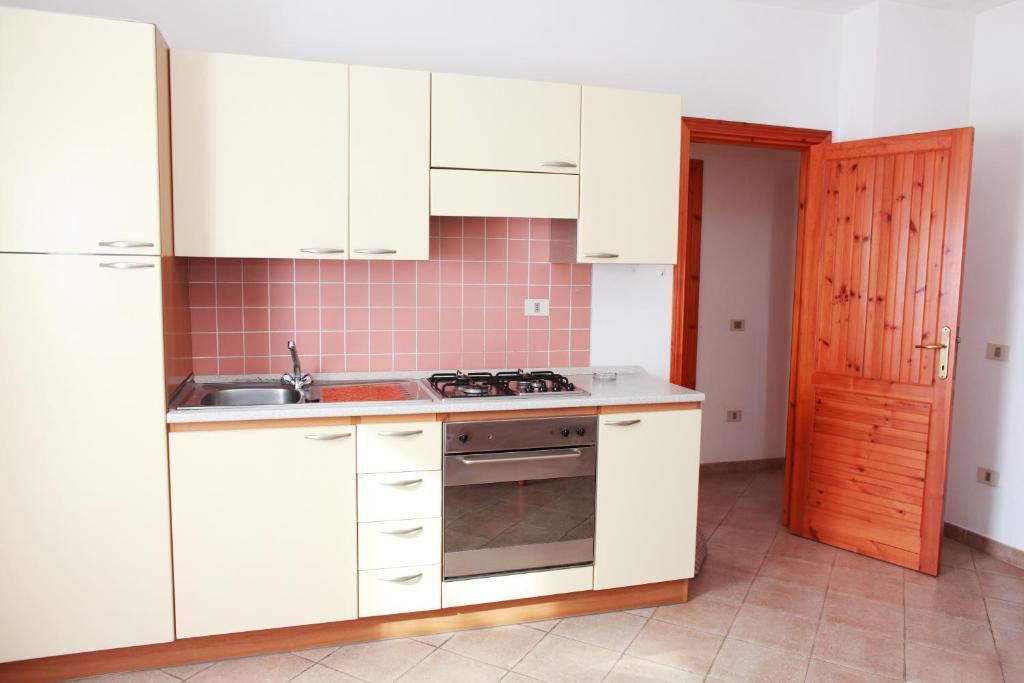 Appartamenti Ideal Изола-Росса Экстерьер фото